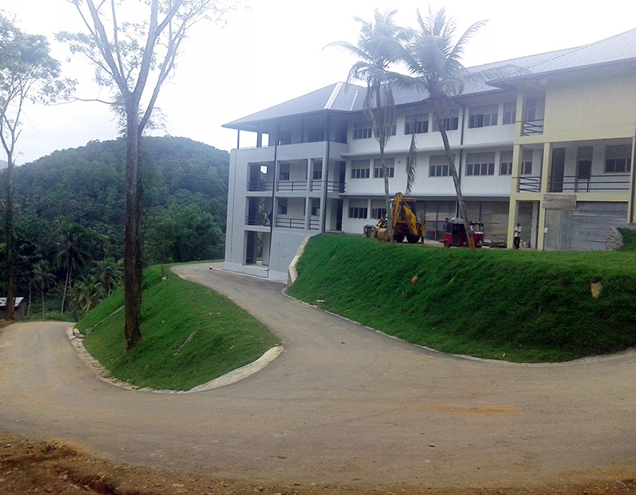 Construction of Main Building of University College, Kegalle at Batangala